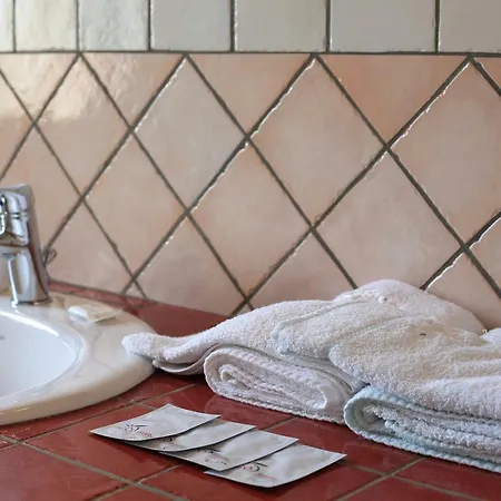 Casale Madeccia Country house